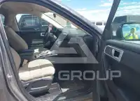 2021 Ford EXPLORER photo