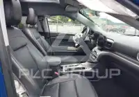 2021 Ford EXPLORER photo