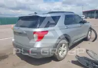 2021 Ford EXPLORER photo