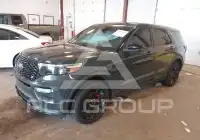 2021 Ford EXPLORER photo