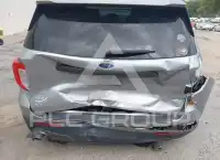 2021 Ford EXPLORER photo