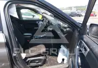 2021 Ford EXPLORER photo
