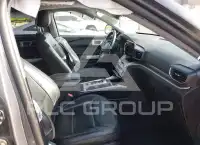 2021 Ford EXPLORER photo