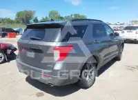 2021 Ford EXPLORER photo