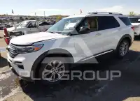 2021 Ford EXPLORER photo
