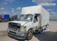 2021 Ford E-350 фото