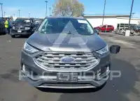 2021 Ford EDGE photo