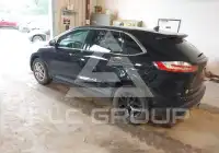 2021 Ford EDGE photo