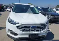 2021 Ford EDGE photo