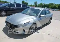 2021 Hyundai Elantra фото