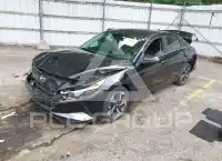 2021 Hyundai Elantra photo