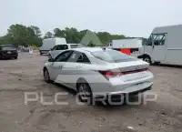 2021 Hyundai Elantra photo