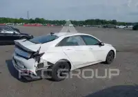 2021 Hyundai Elantra фото