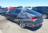 2021 Hyundai Elantra photo
