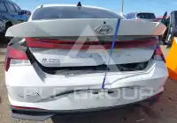 2021 Hyundai Elantra фото