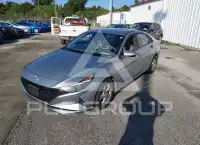 2021 Hyundai Elantra фото