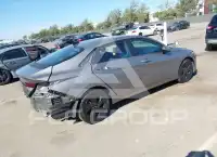 2021 Hyundai Elantra photo