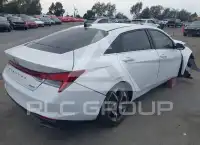 2021 Hyundai Elantra photo