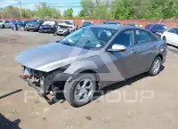 2021 Hyundai Elantra фото