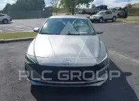2021 Hyundai Elantra photo
