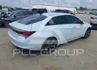 2021 Hyundai Elantra фото