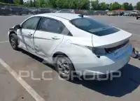 2021 Hyundai Elantra photo