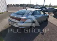 2021 Hyundai Elantra фото