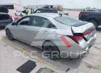 2021 Hyundai Elantra photo