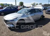 2021 Hyundai Elantra фото