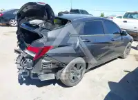 2021 Hyundai Elantra фото