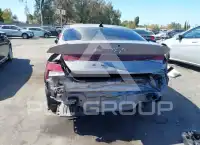 2021 Hyundai Elantra фото