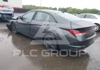 2021 Hyundai Elantra фото
