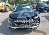 2021 Hyundai Venue photo