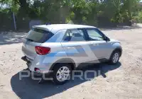 2021 Hyundai Venue фото