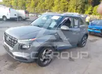 2021 Hyundai Venue photo