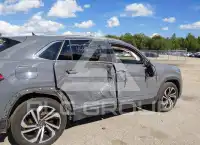 2021 Volkswagen Atlas photo