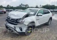 2021 Volkswagen Atlas photo