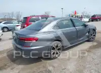 2021 Volkswagen Passat photo