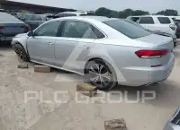 2021 Volkswagen Passat photo