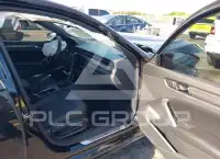 2021 Volkswagen Passat фото