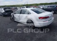 2021 Volkswagen Passat photo
