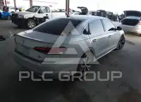 2021 Volkswagen Passat photo