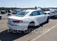 2021 Volkswagen Passat фото