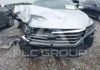 2021 Volkswagen Passat фото