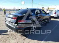 2021 Volkswagen Passat photo