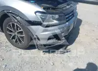 2021 Volkswagen Tiguan фото
