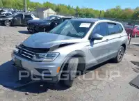 2021 Volkswagen Tiguan фото