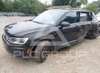 2021 Volkswagen Tiguan фото