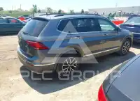 2021 Volkswagen Tiguan фото