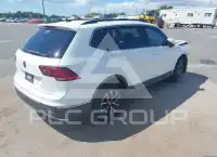 2021 Volkswagen Tiguan фото